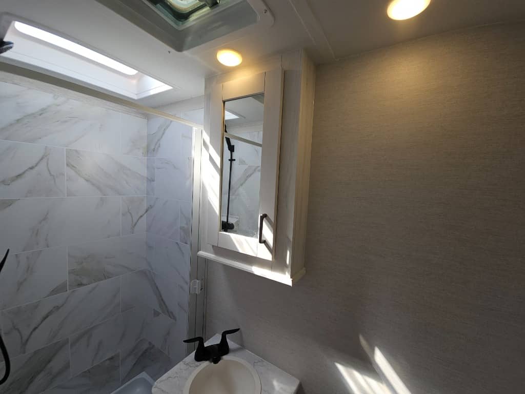 2025 Gulf Stream 2025 Gulf Stream Conquest - thumbnail 19