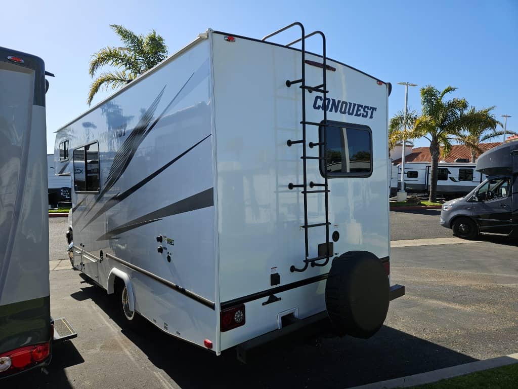 2025 Gulf Stream 2025 Gulf Stream Conquest - thumbnail 5