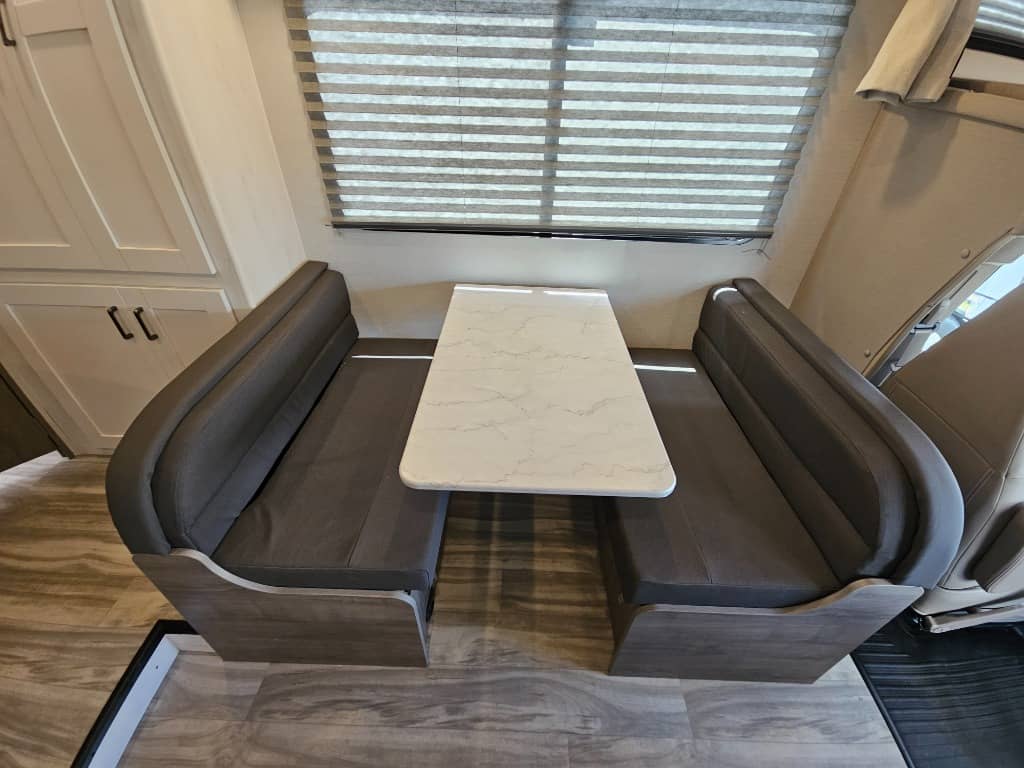 2025 Gulf Stream 2025 Gulf Stream Conquest - thumbnail 11