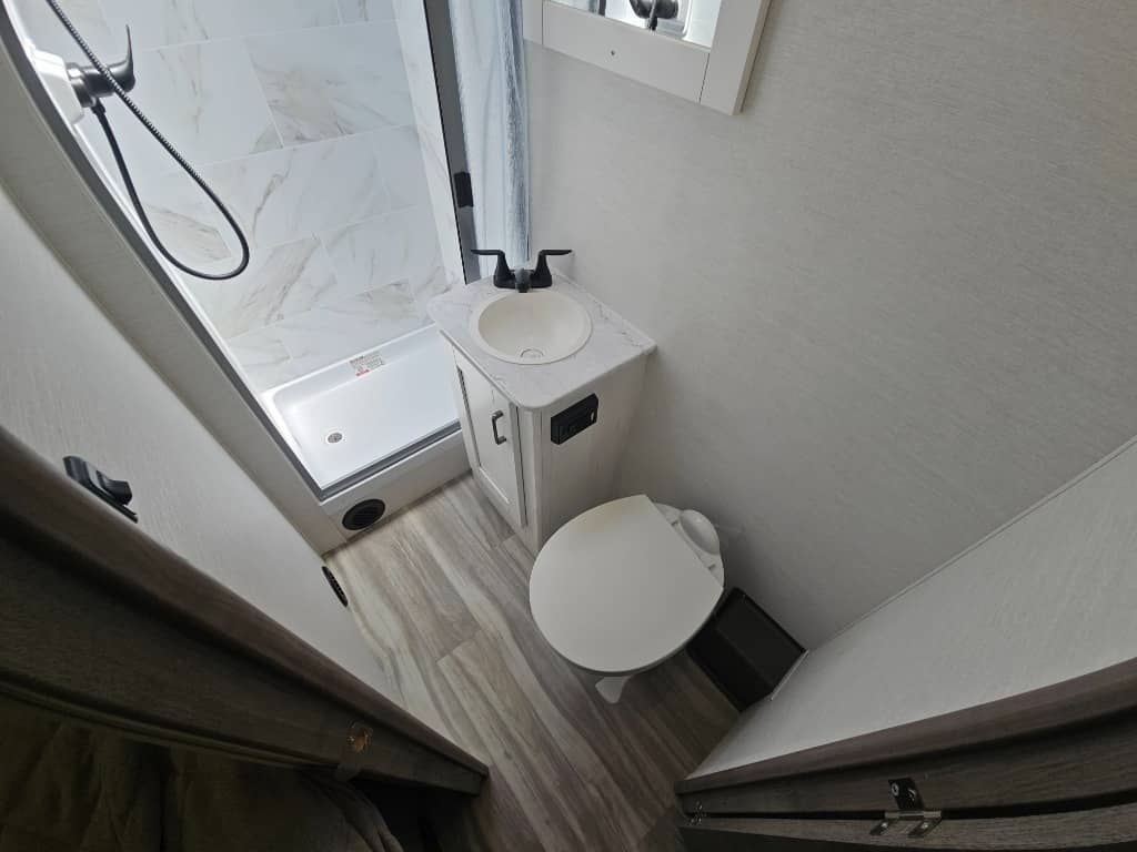 2025 Gulf Stream 2025 Gulf Stream Conquest - thumbnail 18