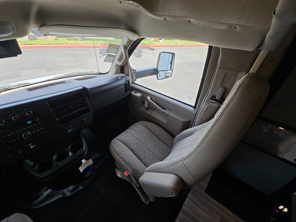 2025 Gulf Stream 2025 Gulf Stream Conquest - thumbnail 37