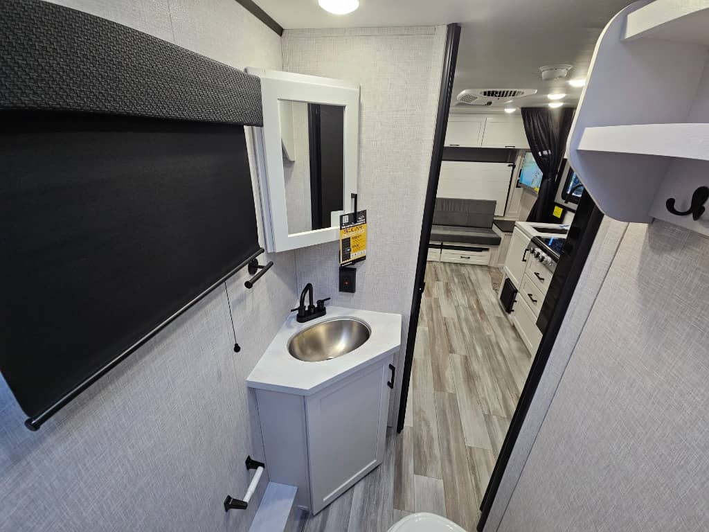 2025 Jayco 2025 Jayco Jay Feather - thumbnail 20