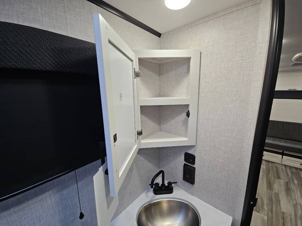 2025 Jayco 2025 Jayco Jay Feather - thumbnail 22