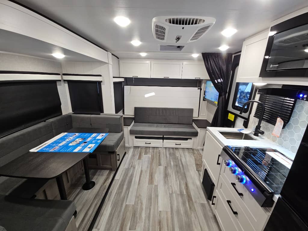 2025 Jayco 2025 Jayco Jay Feather - thumbnail 36