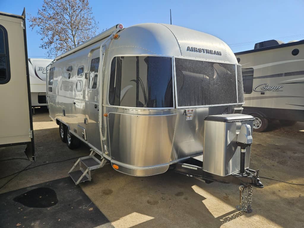 2019 Airstream 2019 Airstream Flying Cloud - thumbnail 1