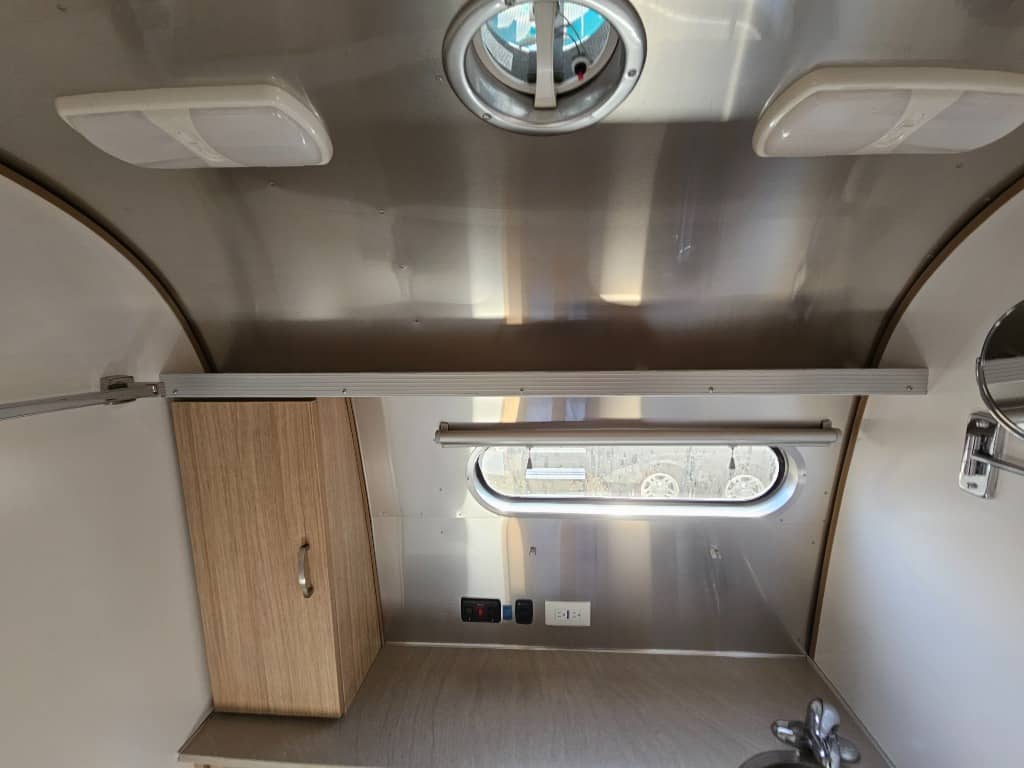 2019 Airstream 2019 Airstream Flying Cloud - thumbnail 28