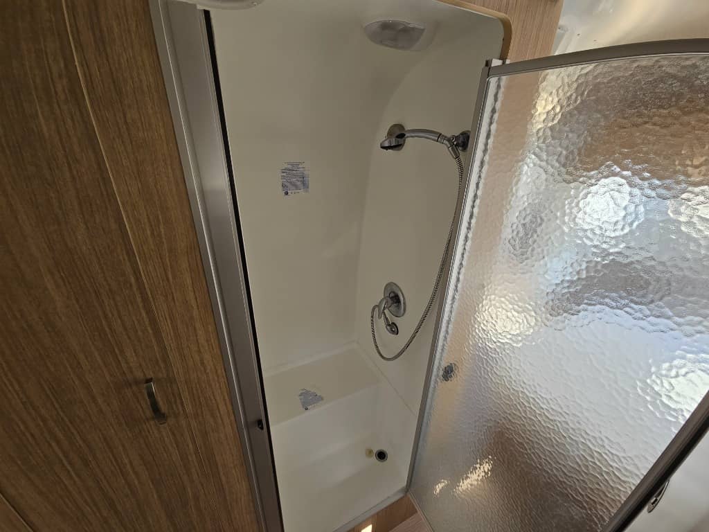 2019 Airstream 2019 Airstream Flying Cloud - thumbnail 33