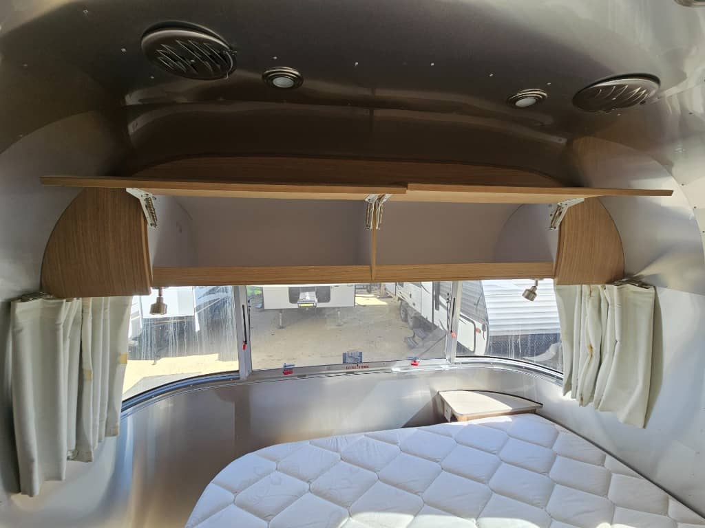 2019 Airstream 2019 Airstream Flying Cloud - thumbnail 35