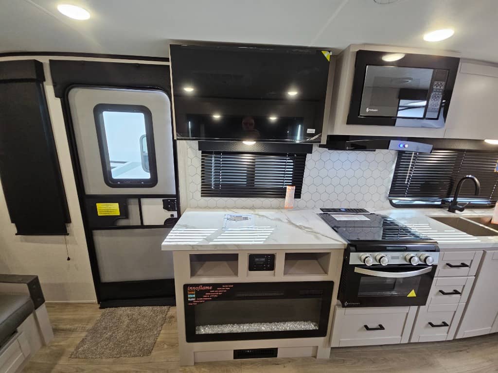 2026 Jayco 2026 Jayco Jay Feather - thumbnail 13