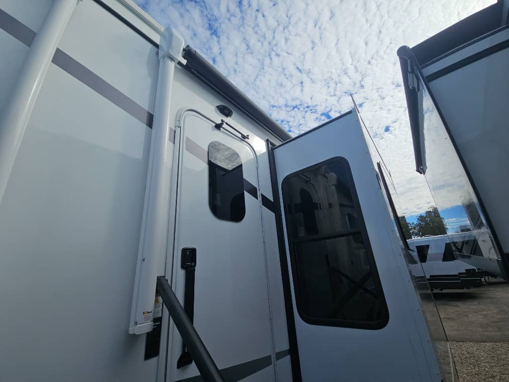 2026 Jayco 2026 Jayco North Point - thumbnail 14