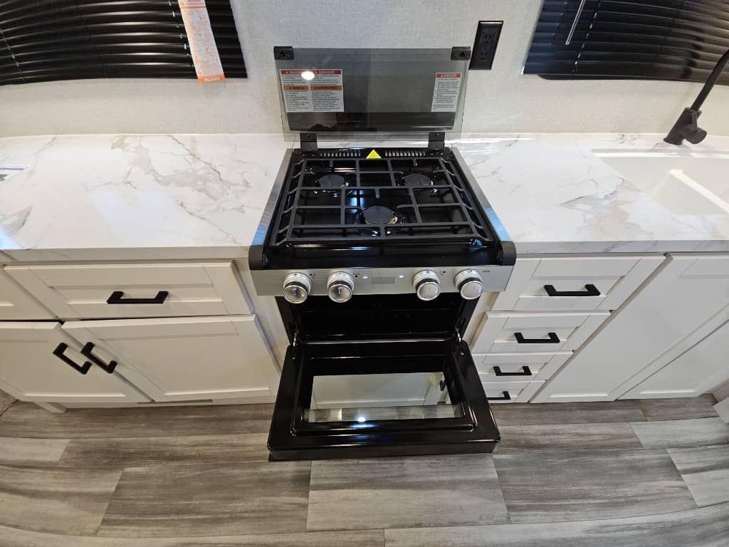 2026 Jayco 2026 Jayco Jay Flight SLX - thumbnail 35