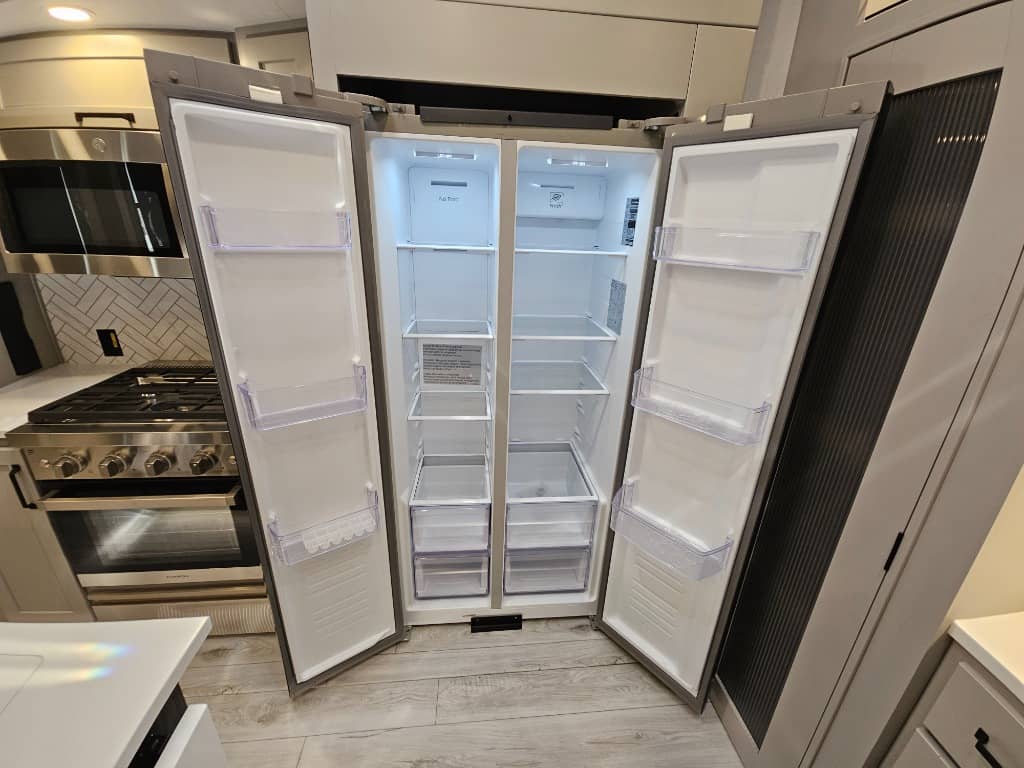 2025 Keystone RV 2025 Keystone RV Montana High Country - thumbnail 22