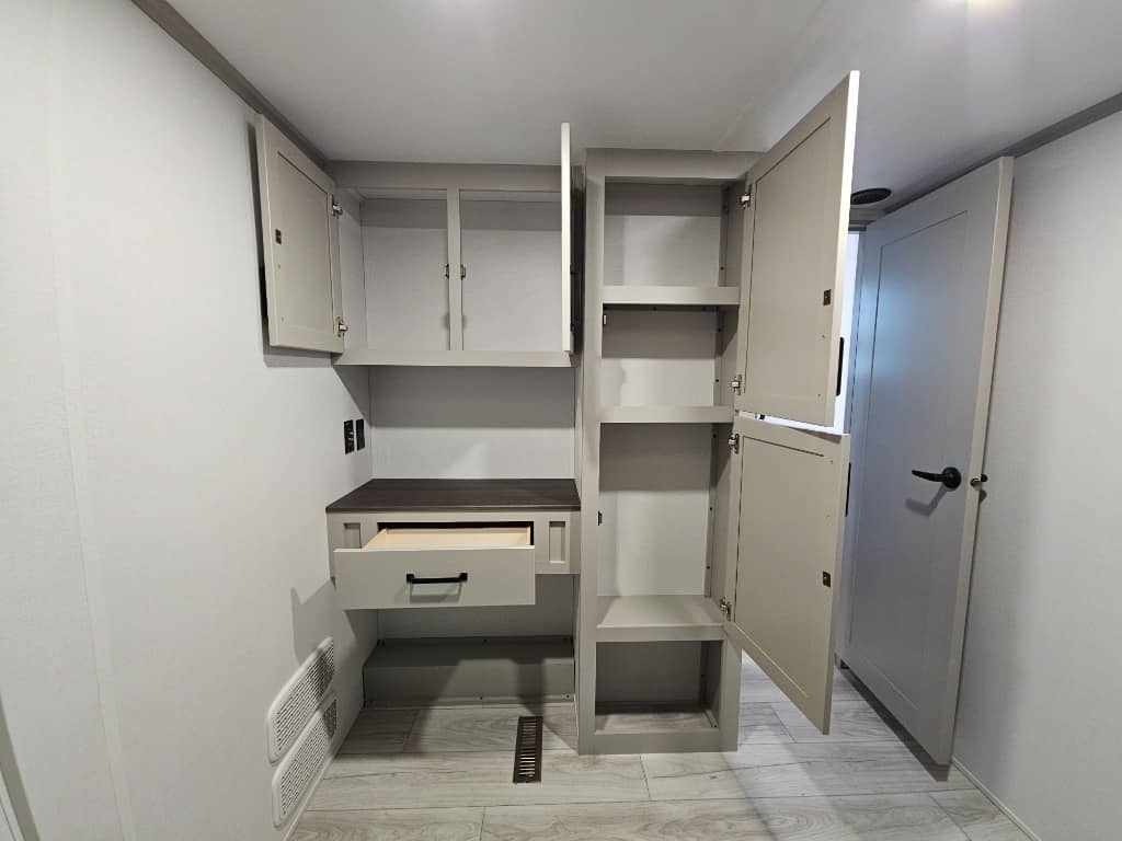 2025 Keystone RV 2025 Keystone RV Montana High Country - thumbnail 31