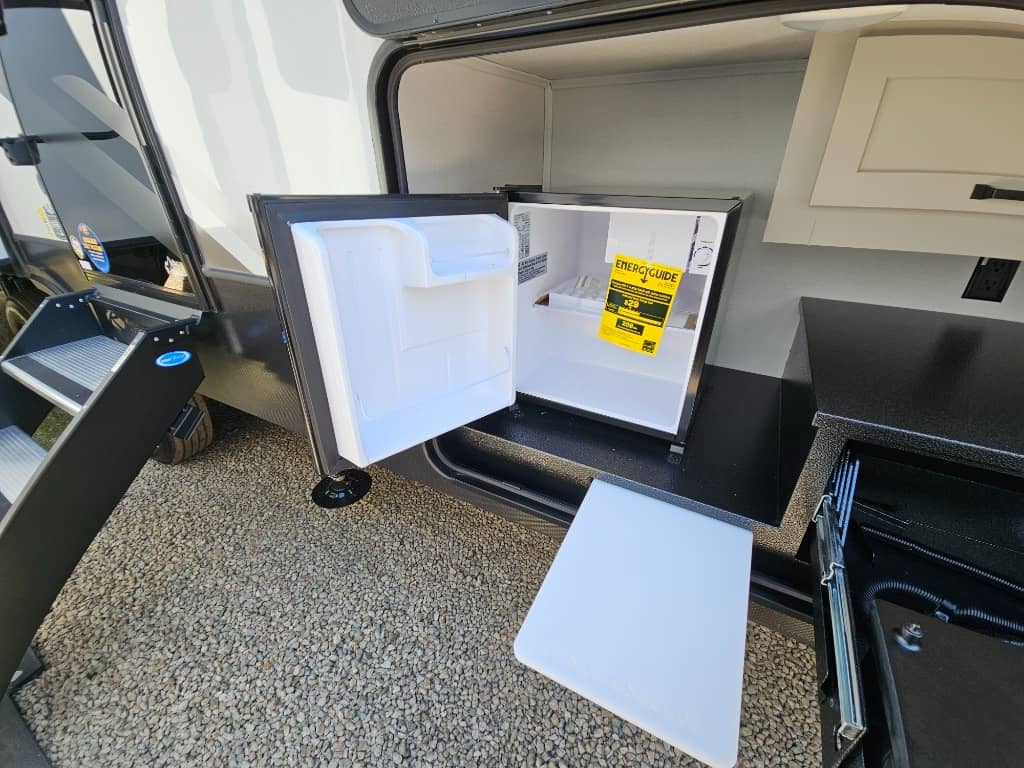 2025 Keystone RV 2025 Keystone RV Montana High Country - thumbnail 53