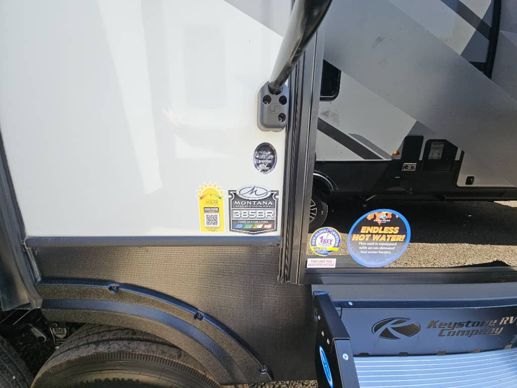 2025 Keystone RV 2025 Keystone RV Montana High Country - thumbnail 59