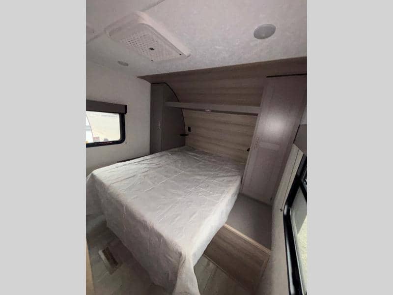 2025 KZ RV 2025 KZ RV Sportsmen - thumbnail 8