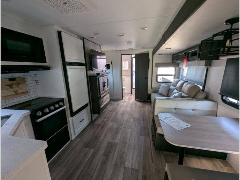 2025 Venture RV 2025 Venture RV SportTrek Touring Edition - thumbnail 2