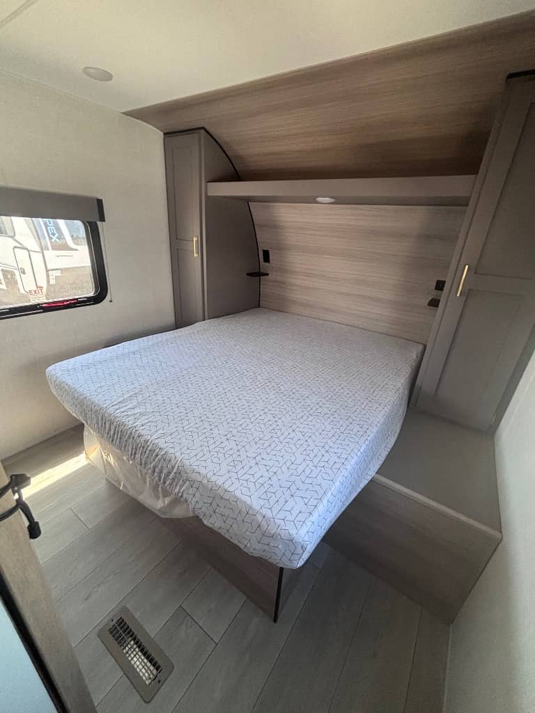 2025 KZ RV 2025 KZ RV Sportsmen - thumbnail 11