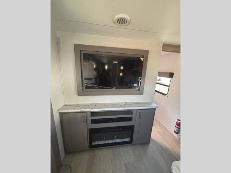 2025 KZ RV 2025 KZ RV Sportsmen - thumbnail 4