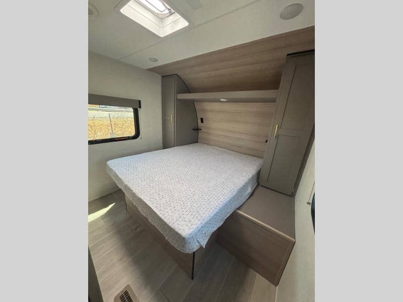 2025 KZ RV 2025 KZ RV Sportsmen - thumbnail 6