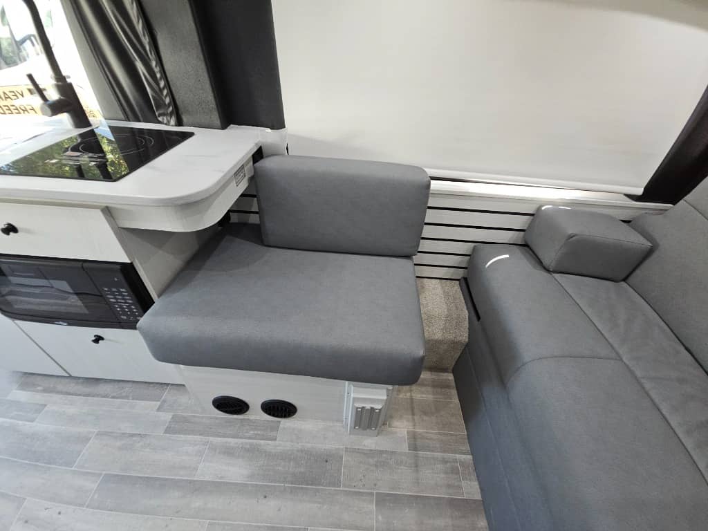 2026 Pleasure-Way 2026 Pleasure-Way Ontour - thumbnail 17