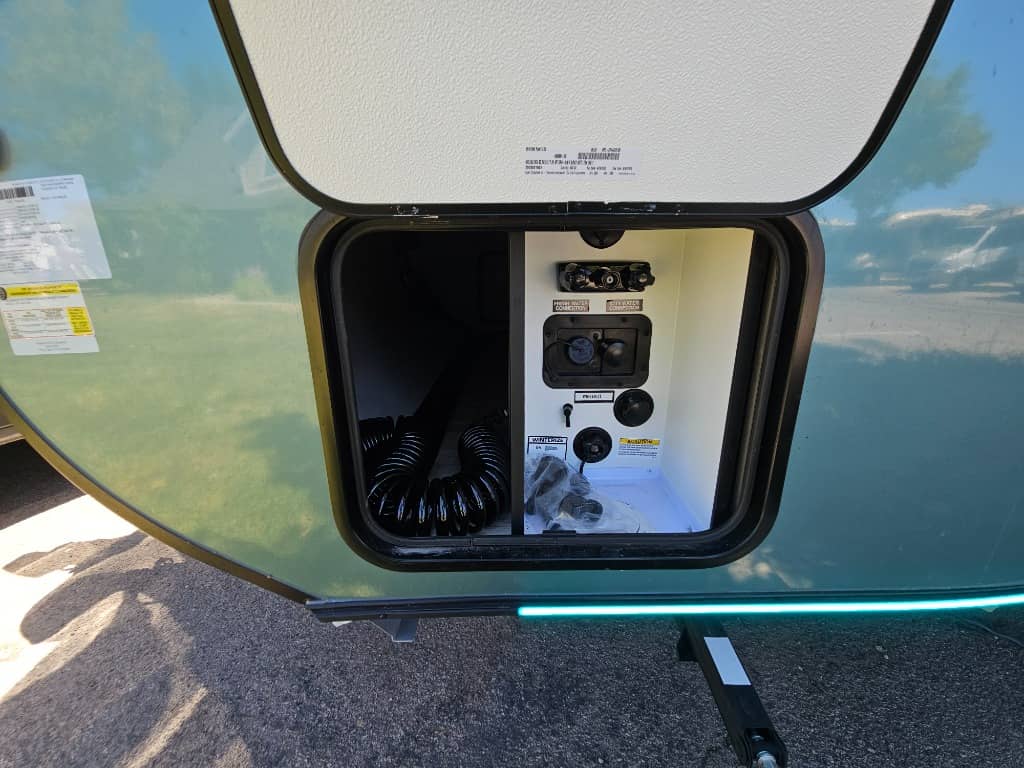 2026 Keystone RV 2026 Keystone RV Reign - thumbnail 17