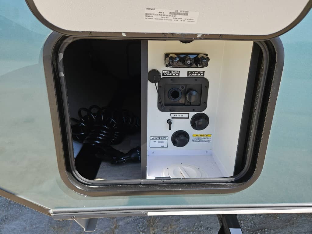 2026 Keystone RV 2026 Keystone RV Reign - thumbnail 18