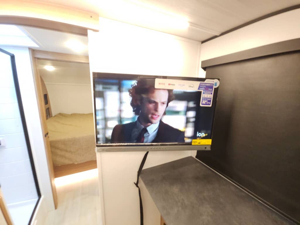 2026 Keystone RV 2026 Keystone RV Reign - thumbnail 34