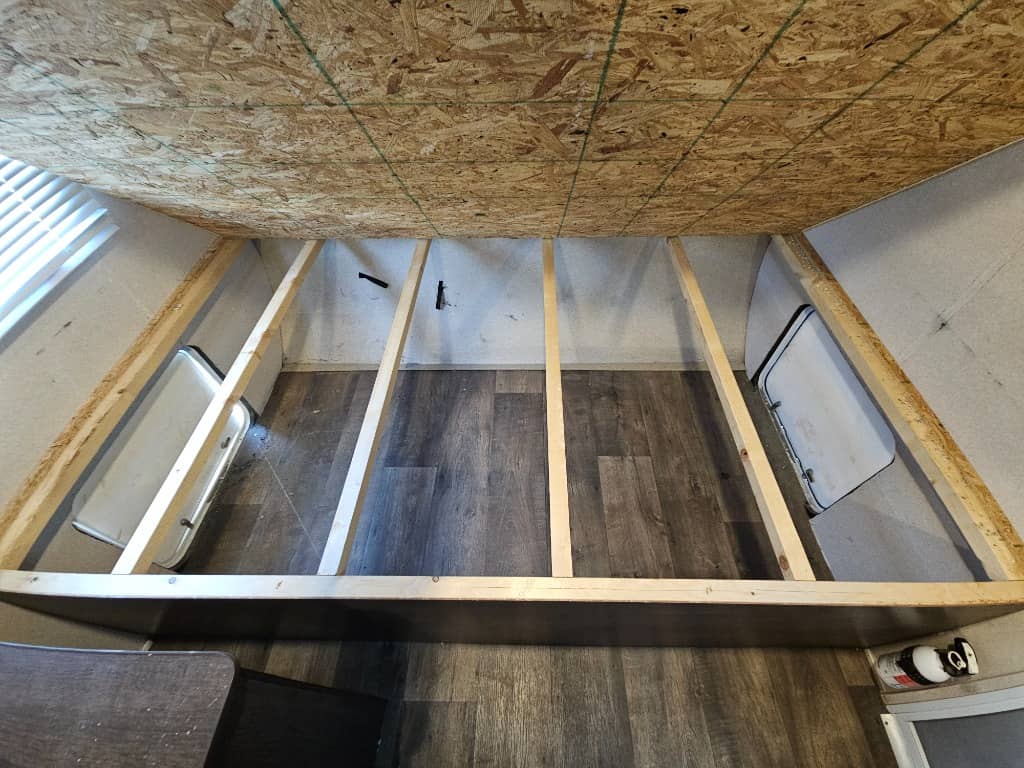 2018 Forest River 2018 Forest River Wildwood FSX - thumbnail 10