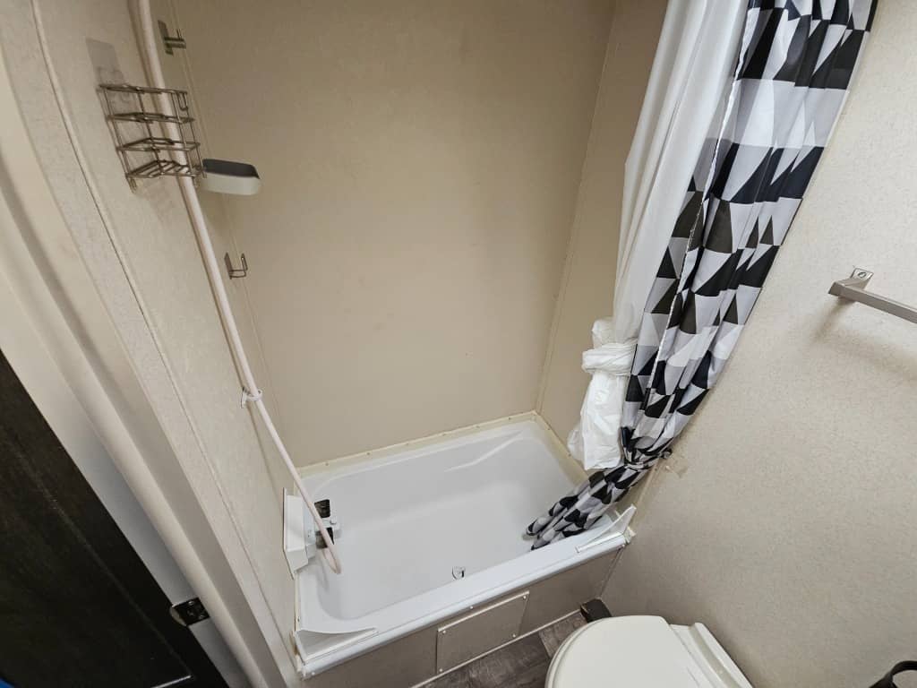 2018 Forest River 2018 Forest River Wildwood FSX - thumbnail 25