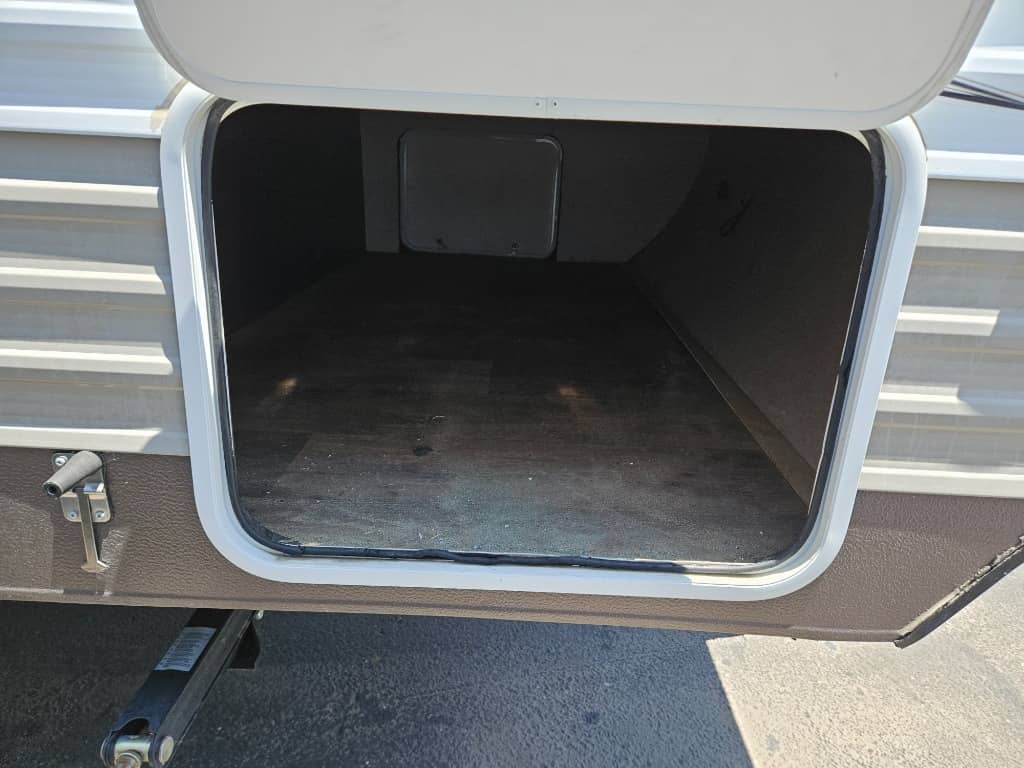 2018 Forest River 2018 Forest River Wildwood FSX - thumbnail 29