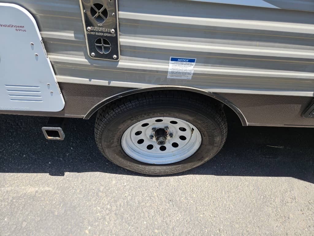 2018 Forest River 2018 Forest River Wildwood FSX - thumbnail 32