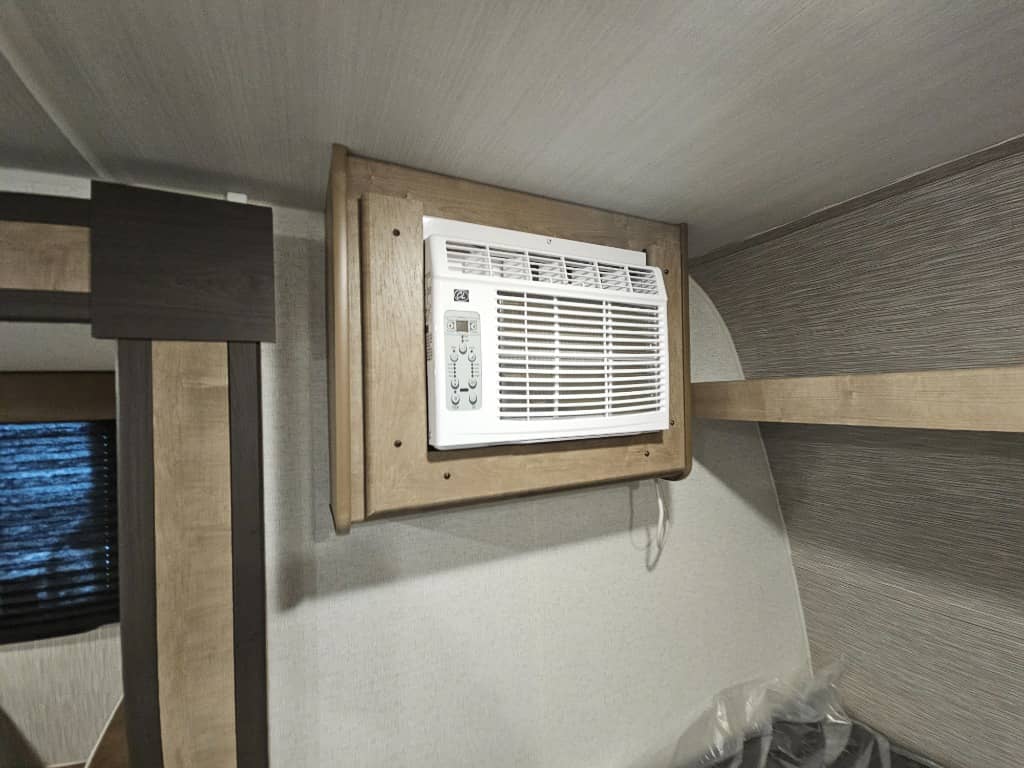 2025 Keystone RV 2025 Keystone RV Springdale Classic Mini - thumbnail 35