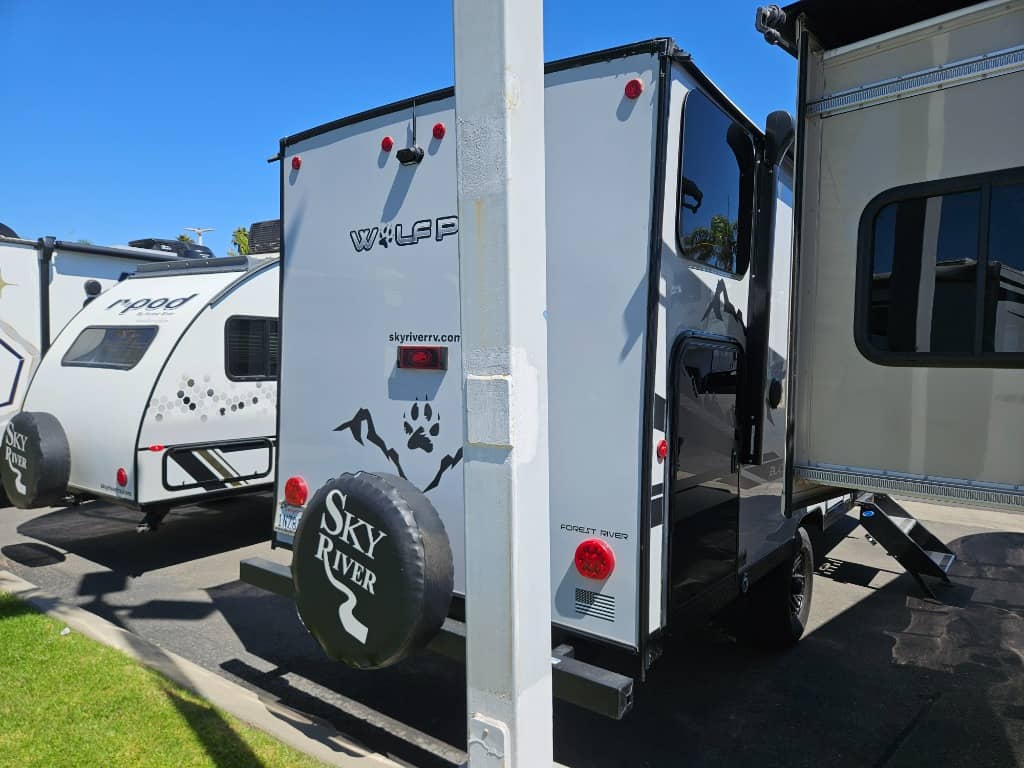 2023 Forest River 2023 Forest River Cherokee Wolf Pup Black Label - thumbnail 2