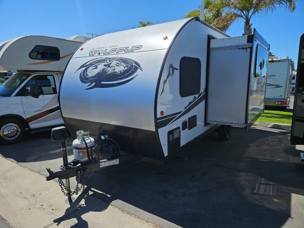 2023 Forest River 2023 Forest River Cherokee Wolf Pup Black Label - thumbnail 5