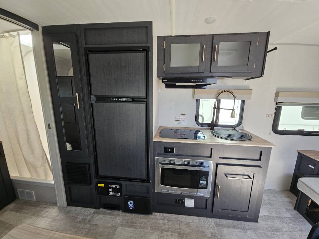 2024 Forest River 2024 Forest River R-Pod - thumbnail 9