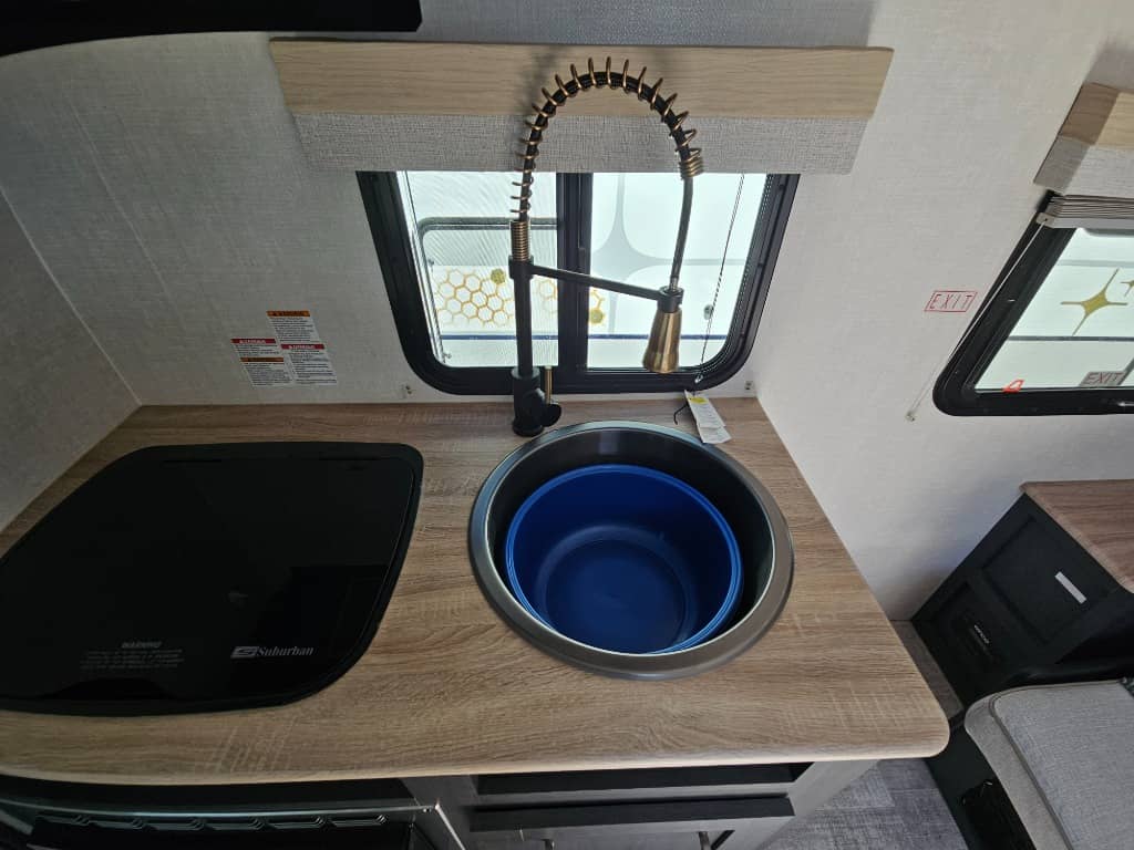 2024 Forest River 2024 Forest River R-Pod - thumbnail 12