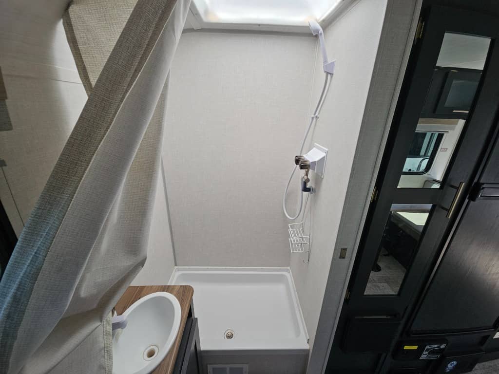 2024 Forest River 2024 Forest River R-Pod - thumbnail 28