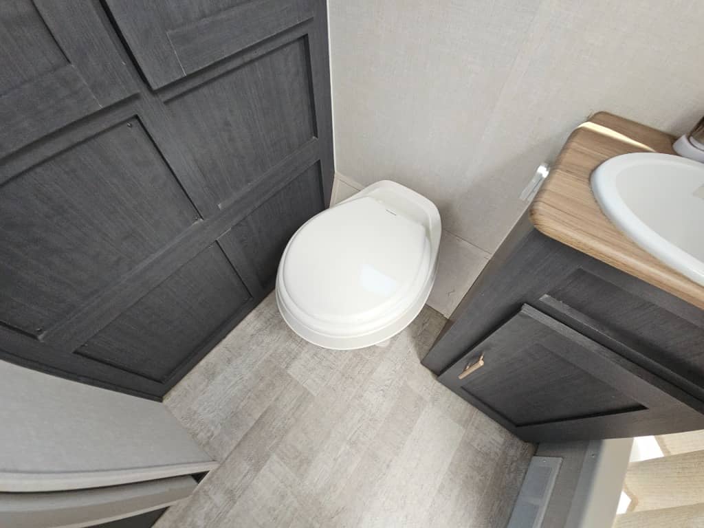 2024 Forest River 2024 Forest River R-Pod - thumbnail 32