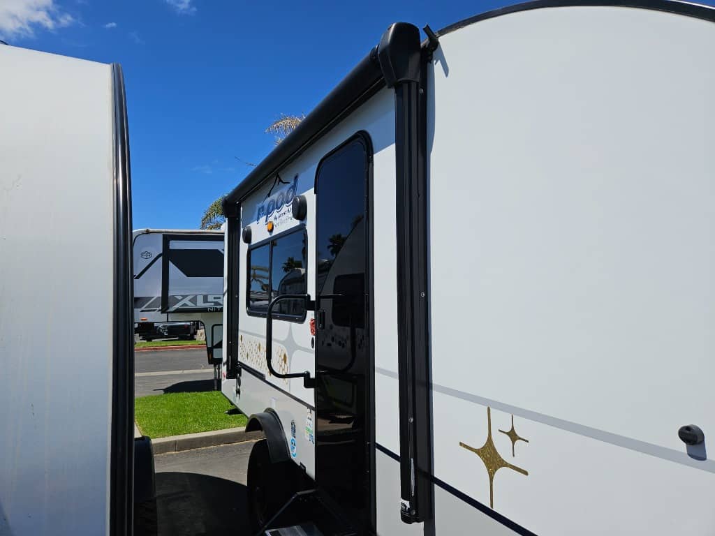 2024 Forest River 2024 Forest River R-Pod - thumbnail 37