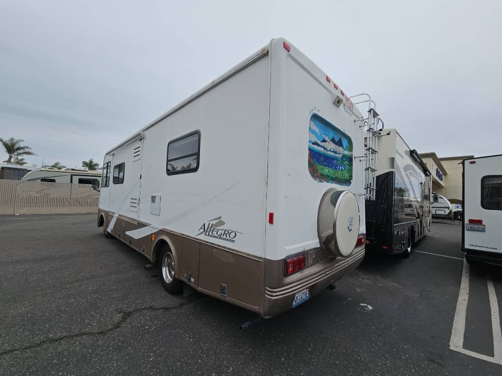 2004 Tiffin Motorhomes 2004 Tiffin Motorhomes Allegro - thumbnail 3