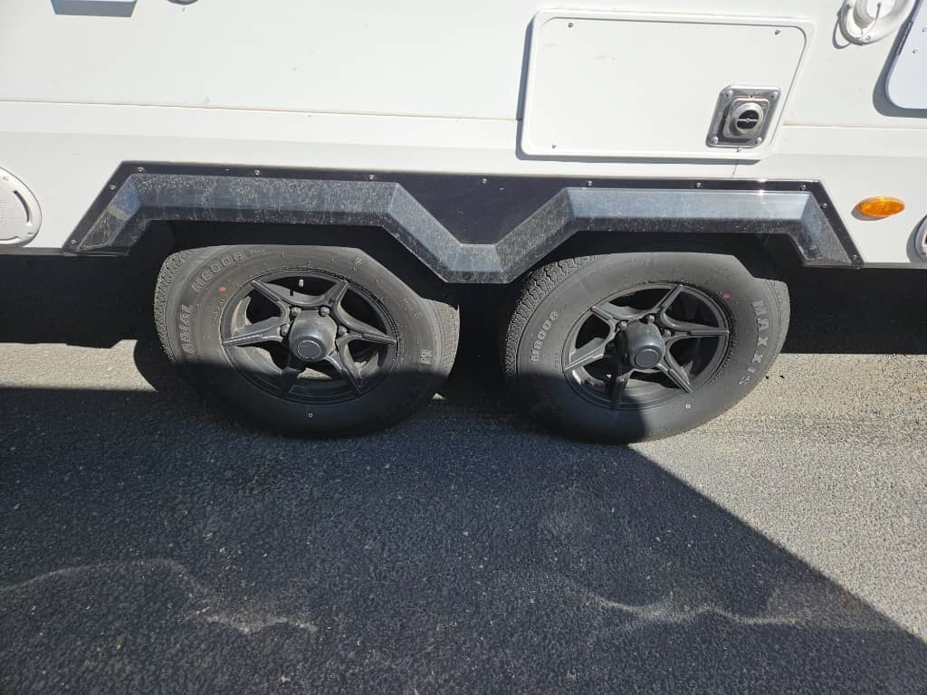 2026 Winnebago 2026 Winnebago Thrive - thumbnail 13