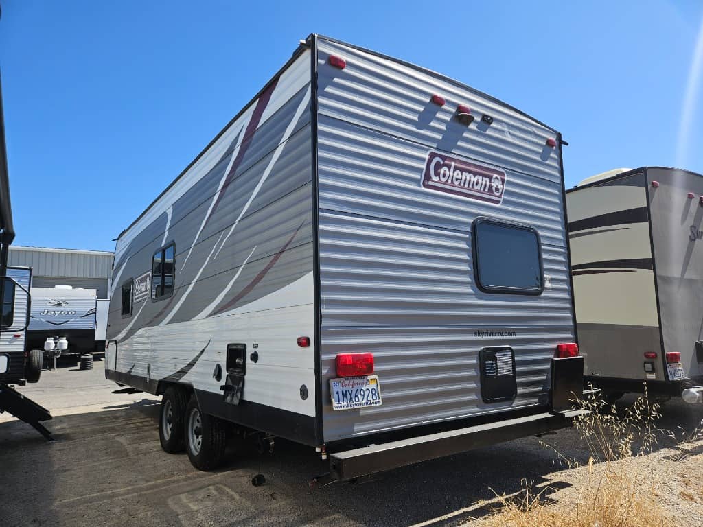 2018 Dutchmen 2018 Dutchmen Coleman Lantern - thumbnail 4