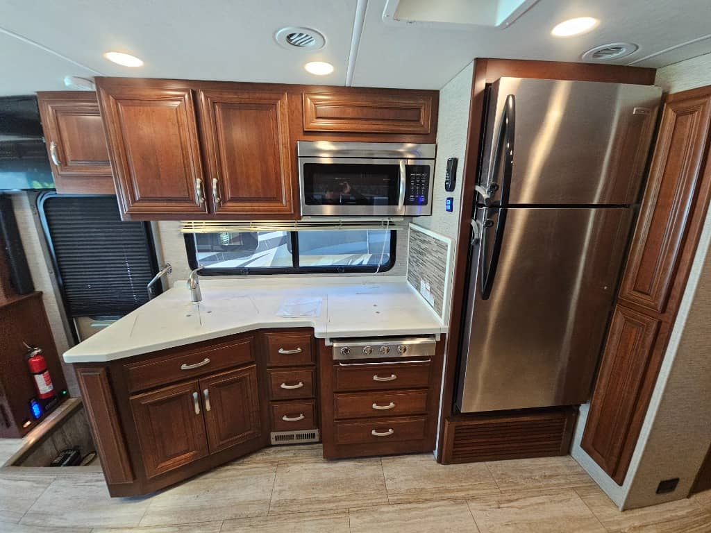 2019 Forest River 2019 Forest River Legacy SR - thumbnail 16