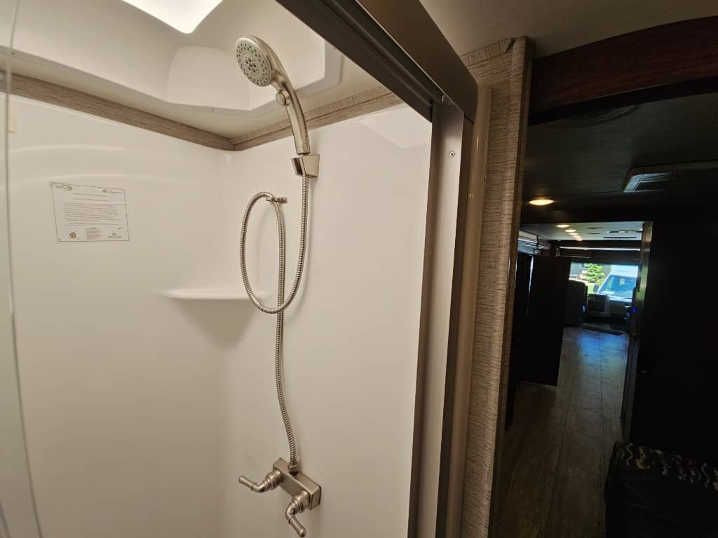 2019 Forest River 2019 Forest River Legacy SR - thumbnail 45