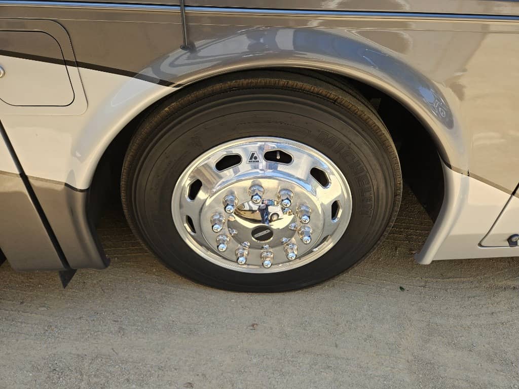 2019 Forest River 2019 Forest River Legacy SR - thumbnail 52