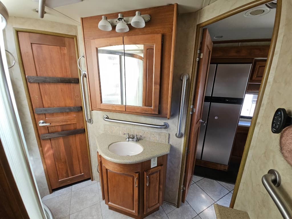 2008 Monaco RV 2008 Monaco RV Diplomat - thumbnail 32