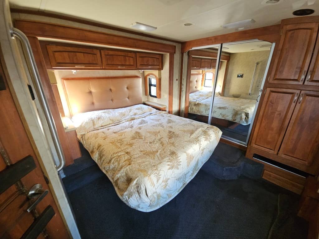 2008 Monaco RV 2008 Monaco RV Diplomat - thumbnail 39