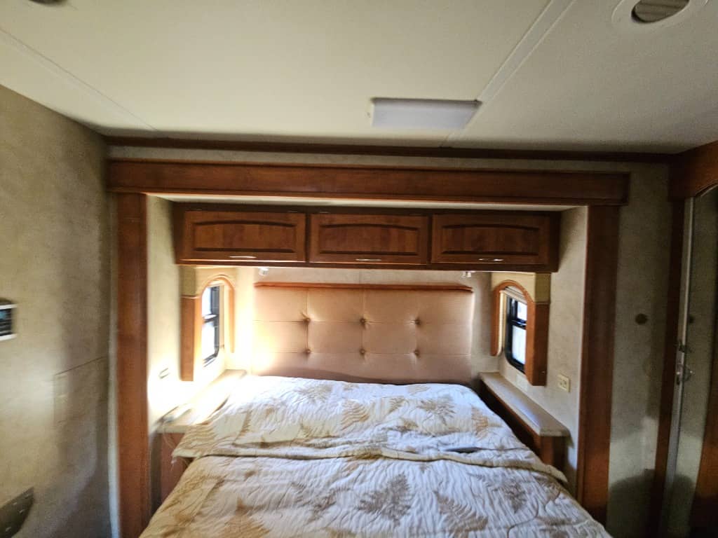 2008 Monaco RV 2008 Monaco RV Diplomat - thumbnail 42