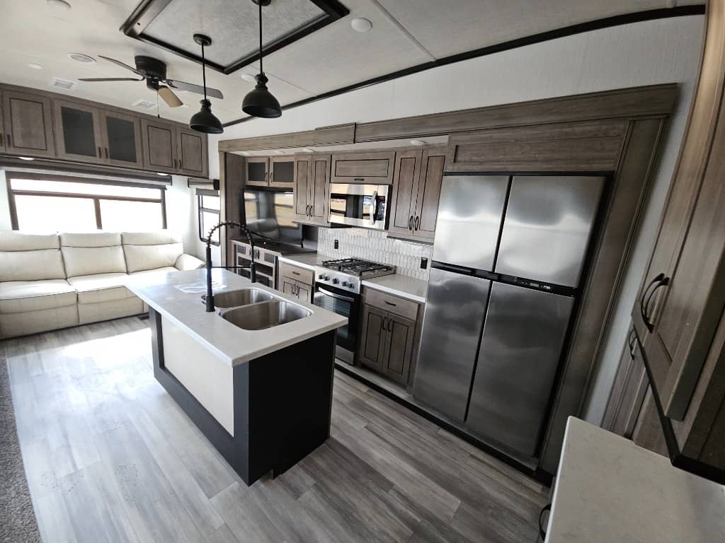 2022 Forest River 2022 Forest River Cedar Creek - thumbnail 6